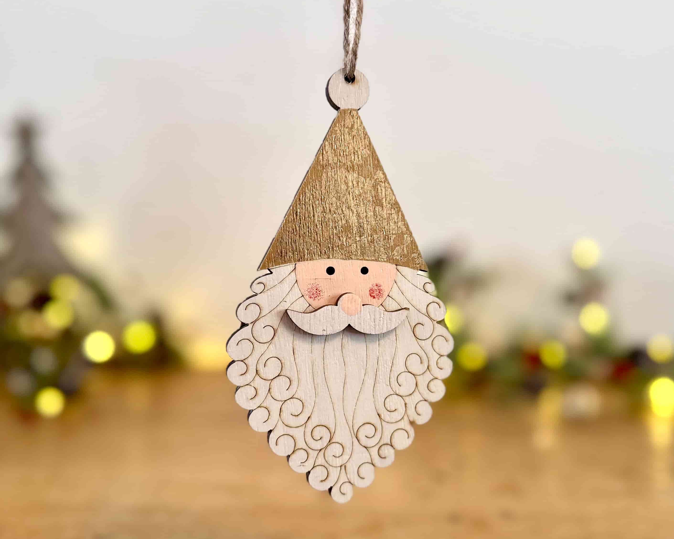 Christmas Tree Decor & Baubles