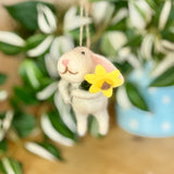 Felt White Rabbit & Daffodil